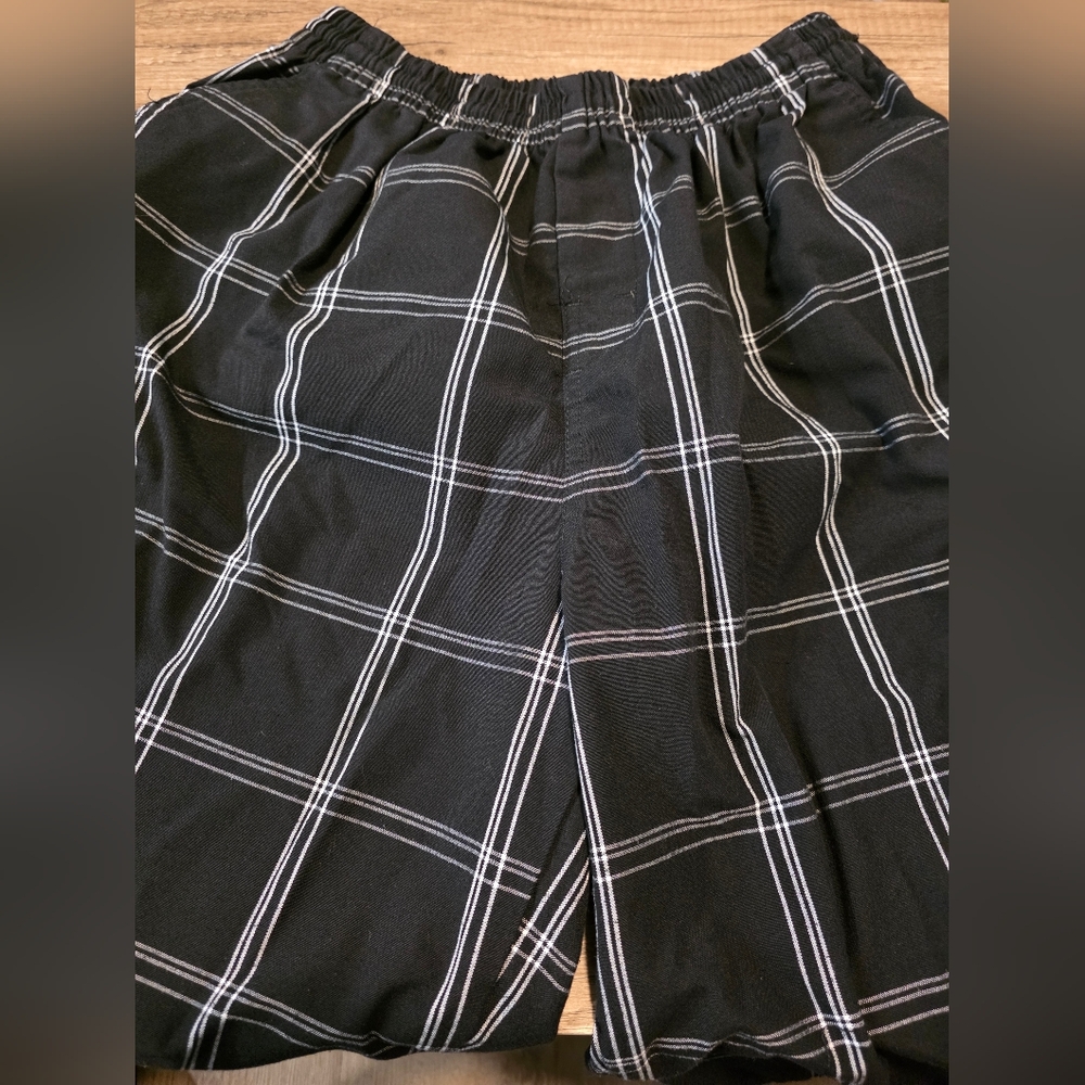 Niko Men's Black and White Plaid Shorts